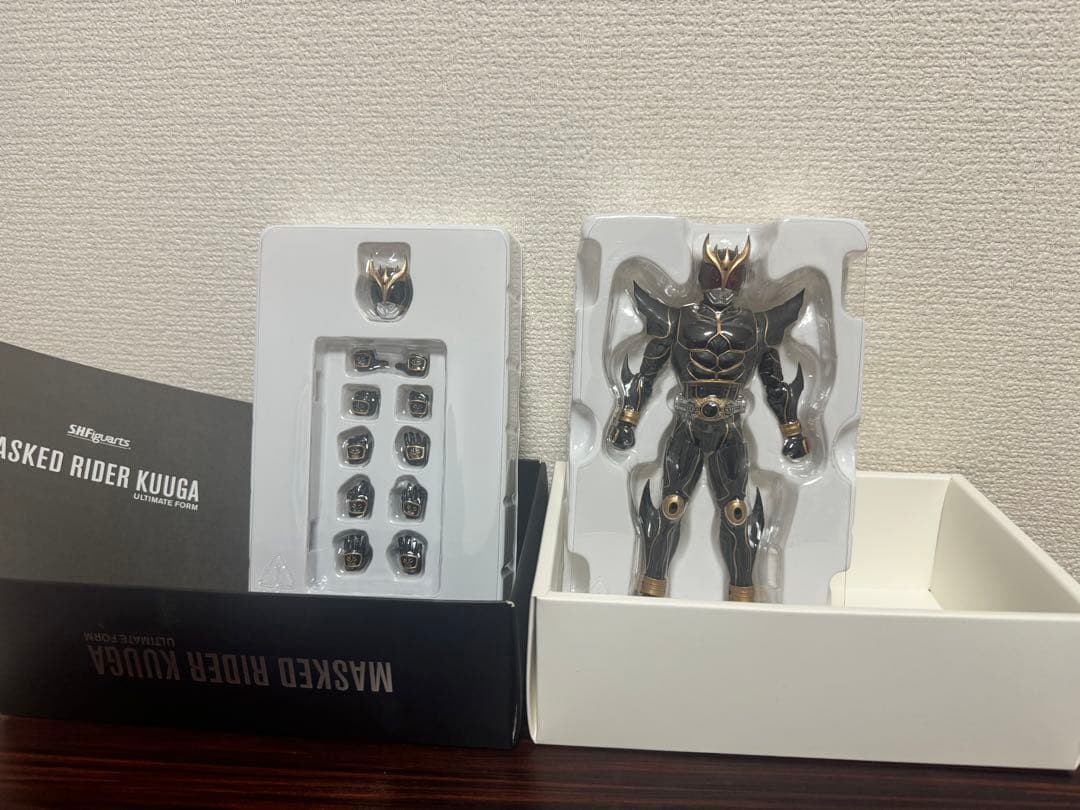 【セール２／12まで！！】仮面ライダークウガアルティメットフォーム