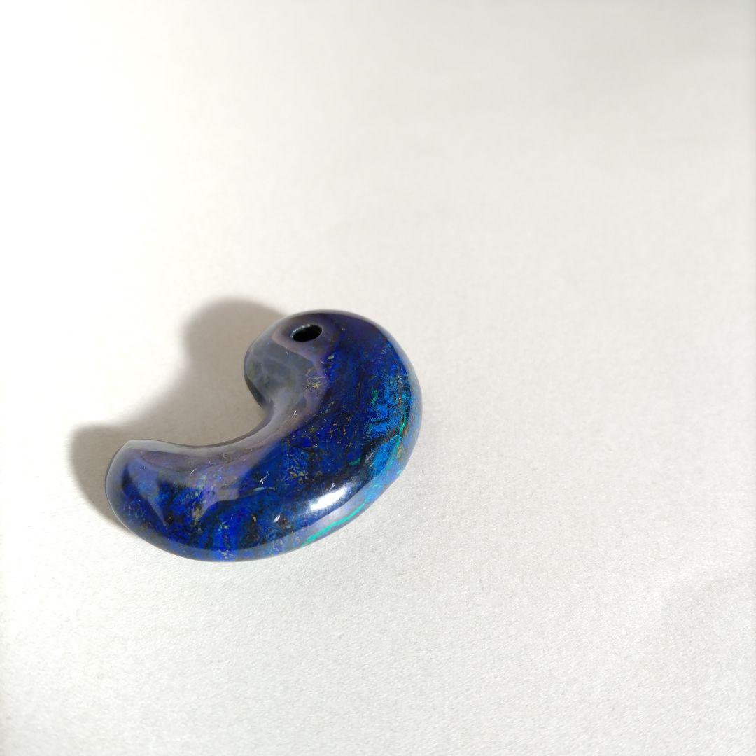 【匿名配送】天然石 ブルークリソコラ 勾玉