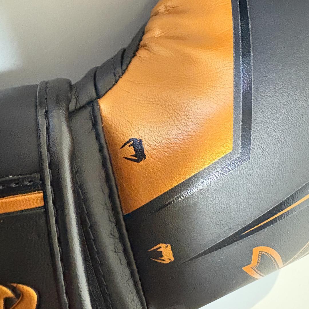 VENUM ヴェナム ELITE EVO ボクシンググローブ 12オンス 現状品