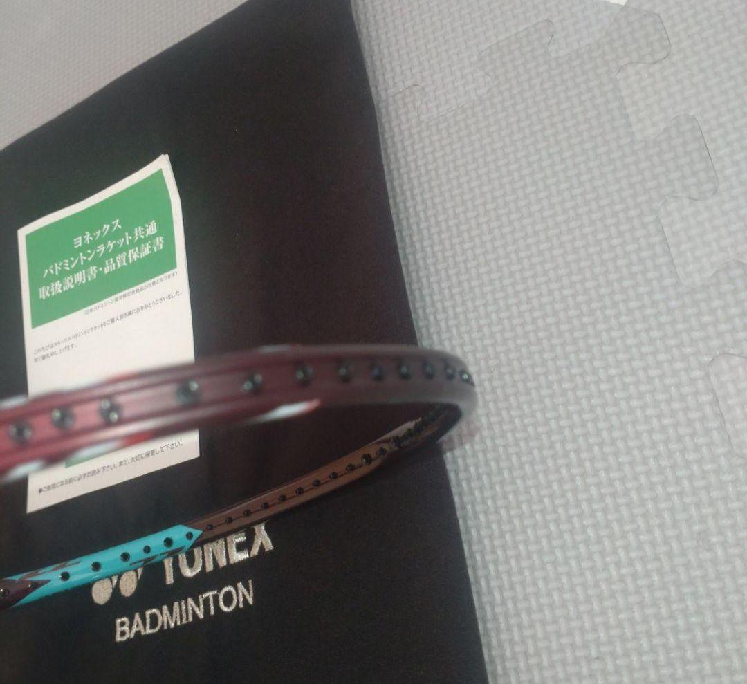 YONEX ASTROX100zz　クレナイ　新品未使用 AX100ZZ　極少