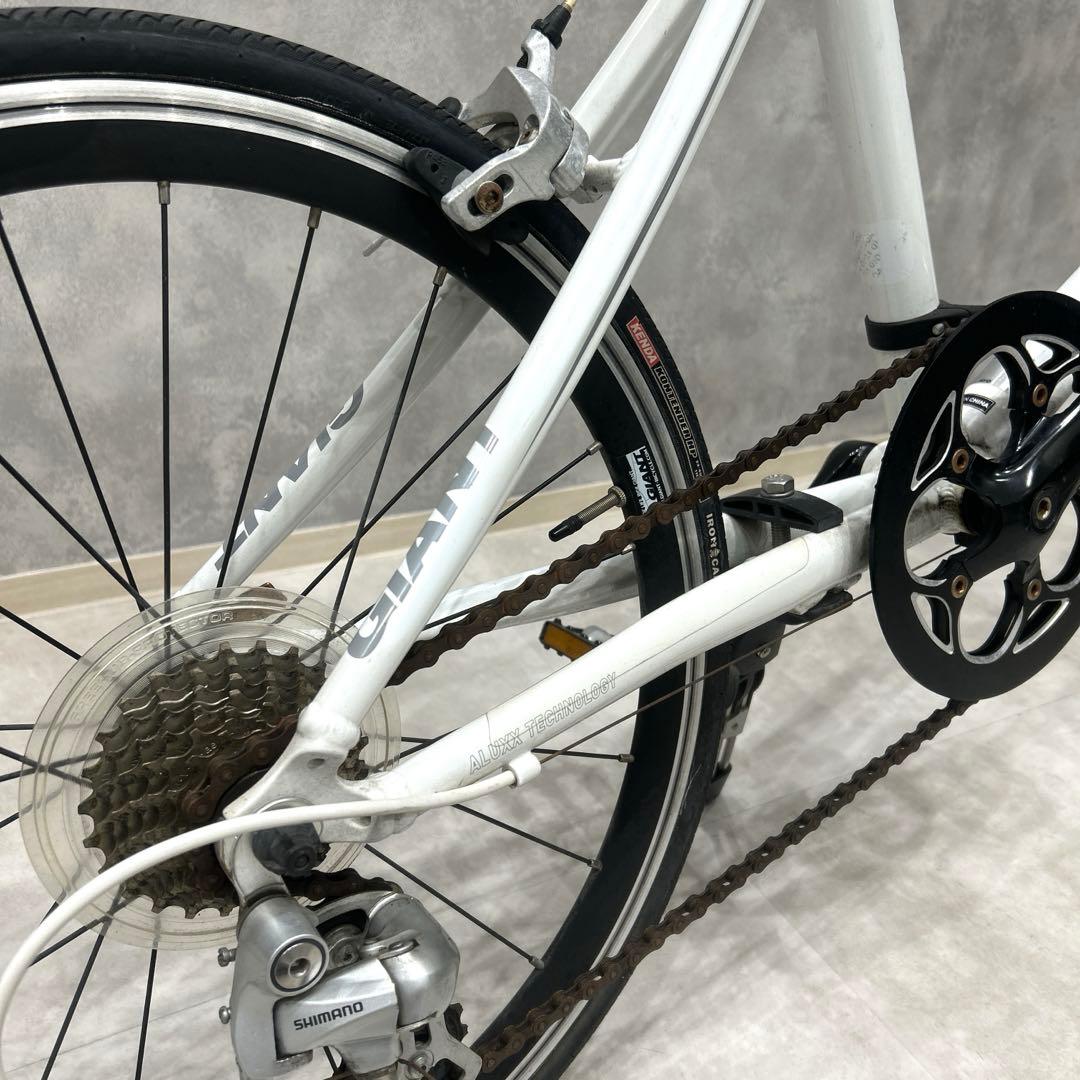 GIANT 「ジャイアント」 IDIOM 20インチ　ミニベロ