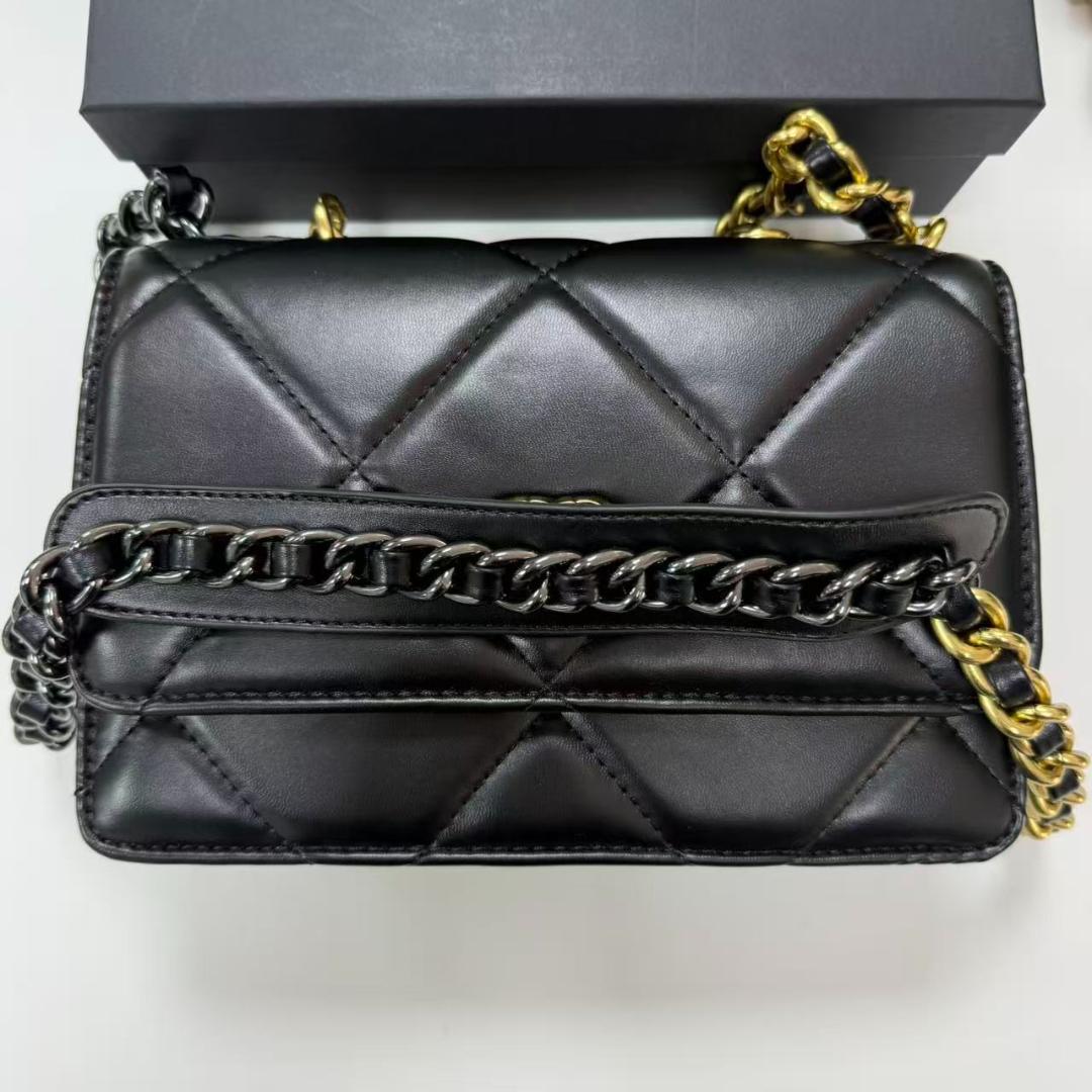 状態良好 ✨ cHaNeL✨ブラック✨ キルティング ショルダーバッグ