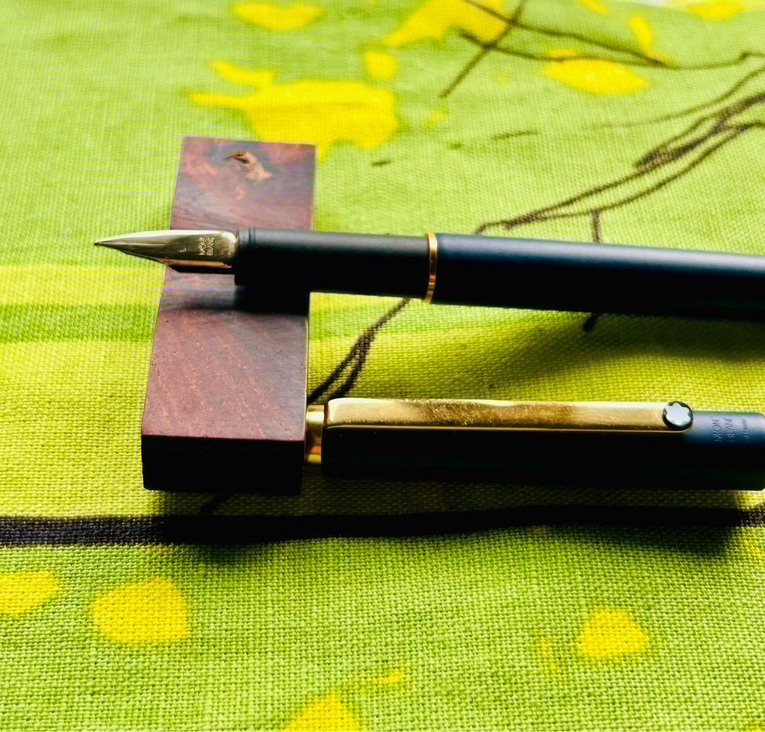 West Germany時代のモンブラン万年筆　MONTBLANC EF(極細）