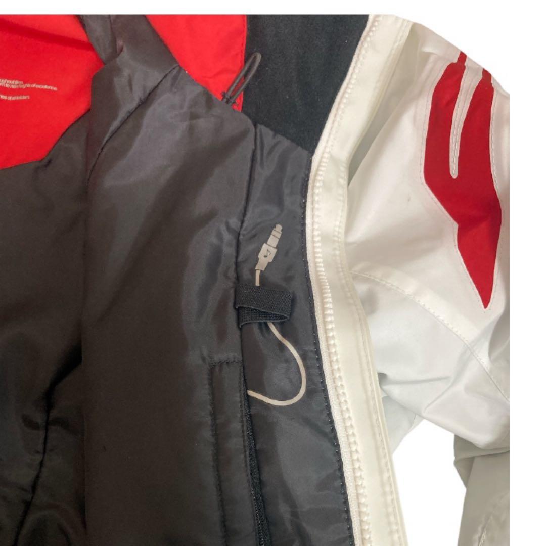 DESCENTE スキー　スノボーウェア セットアップ