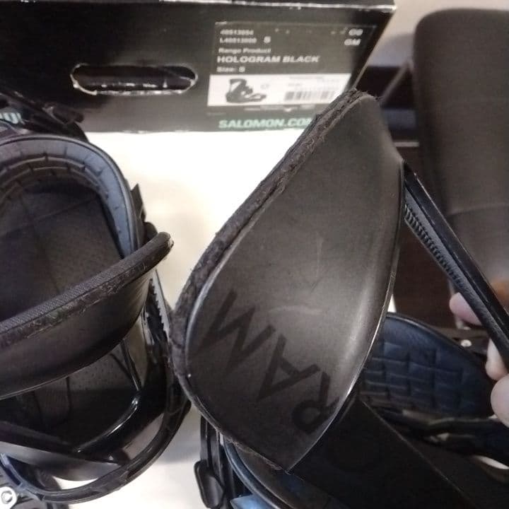 SALOMON HOLOGRAM BLACK ビンディング Sサイズ