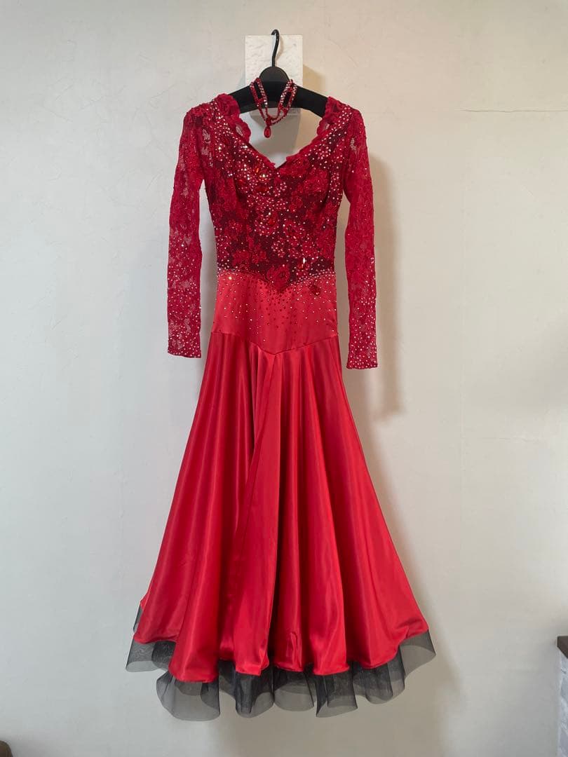 社交ダンス　ドレス　スタンダード　赤