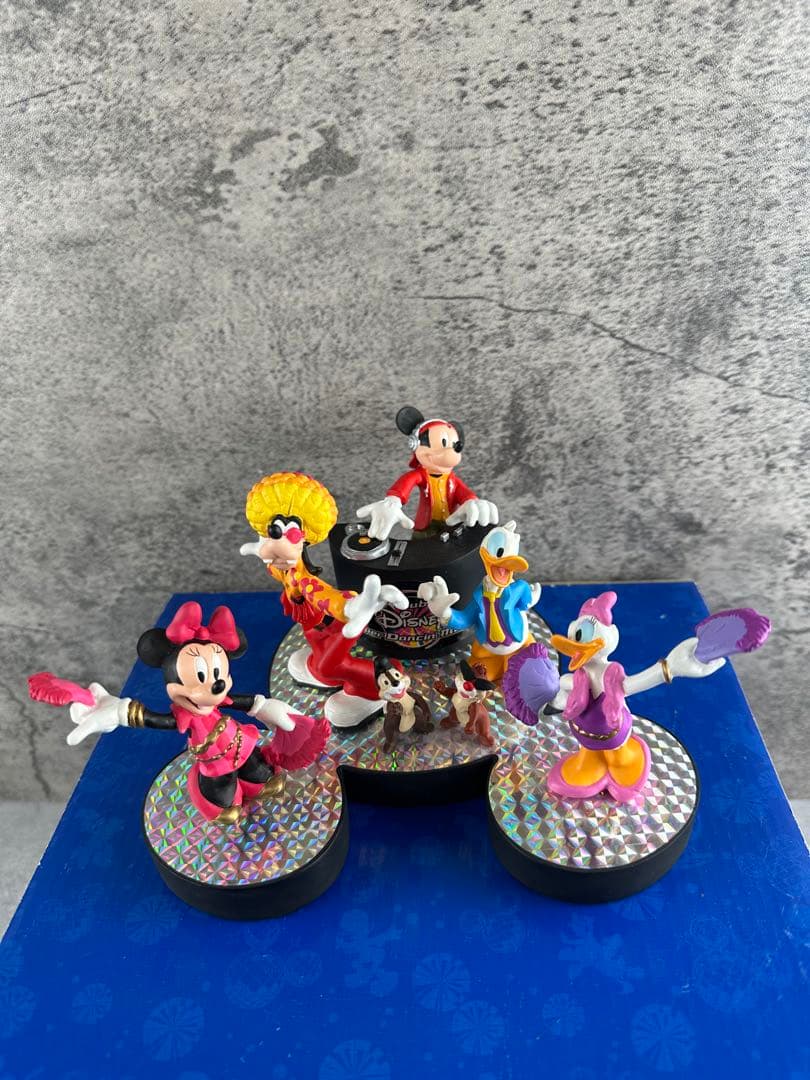 【激レア】ディズニー　スーパーダンシンマニア　フィギュア フィギュアリン 陶器