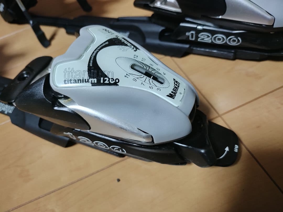 マーカー　Marker　titanium 1200 ビンディング