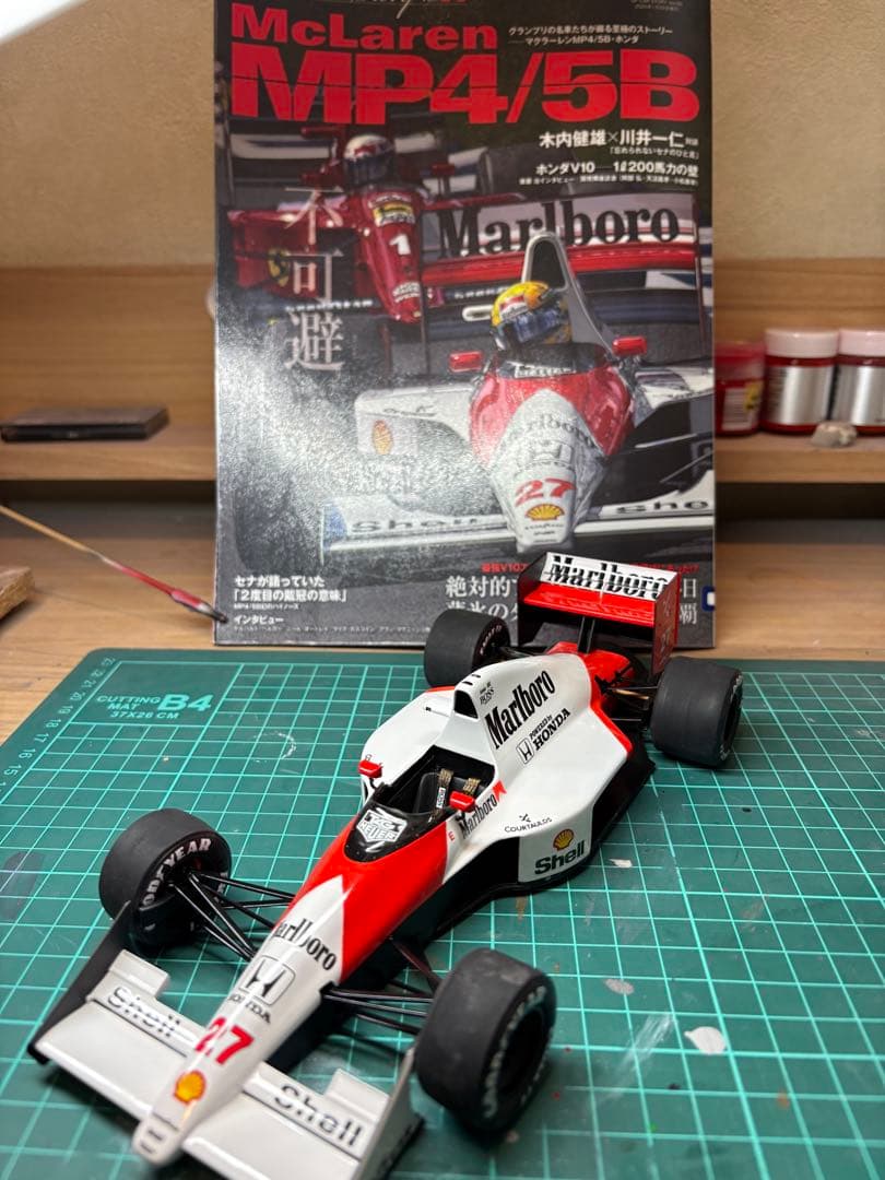 マクラーレンホンダMP4/5B 1/20