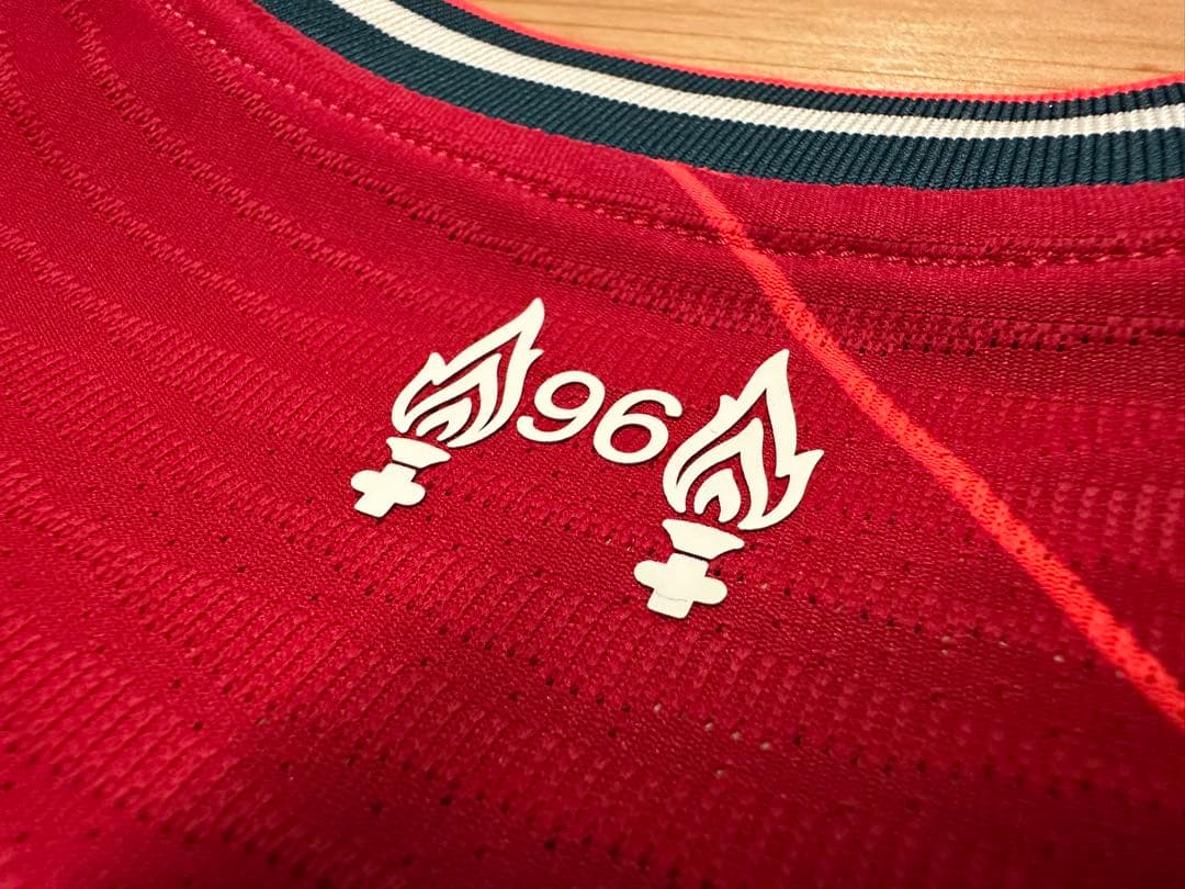 Liverpool リヴァプール トレントアレクサンダーアーノルド ユニフォーム