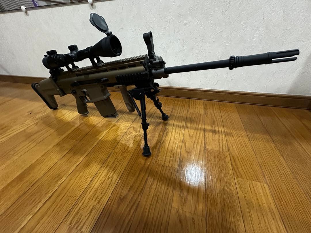 SCAR Heavy 次世代電動ガン スコープ付き