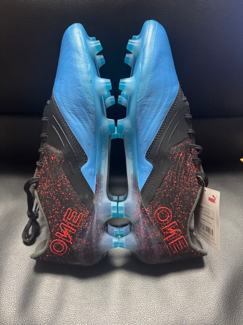 Puma ONE サッカーシューズ スパイク 青/黒/赤