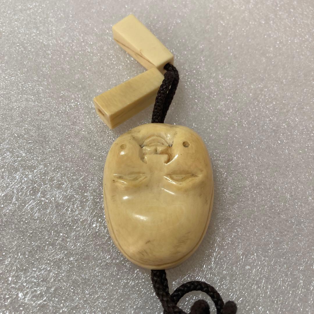 極上　天然素材　時代物　能面　吉祥面 おかめ　ループタイ