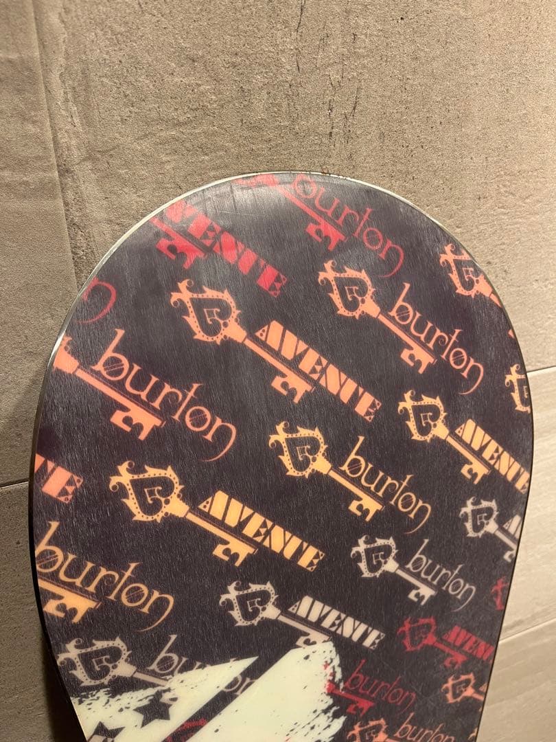 Burton バートン スノーボード アベニュー　女性　WMS