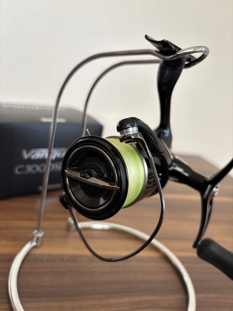 シマノ　美品19ヴァンキッシュC3000SDHHG