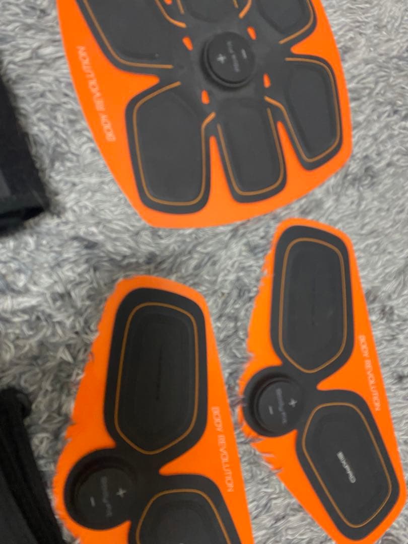 SIXPAD 3枚セット+ジェルシート各3枚分+電池9個セット　正規品