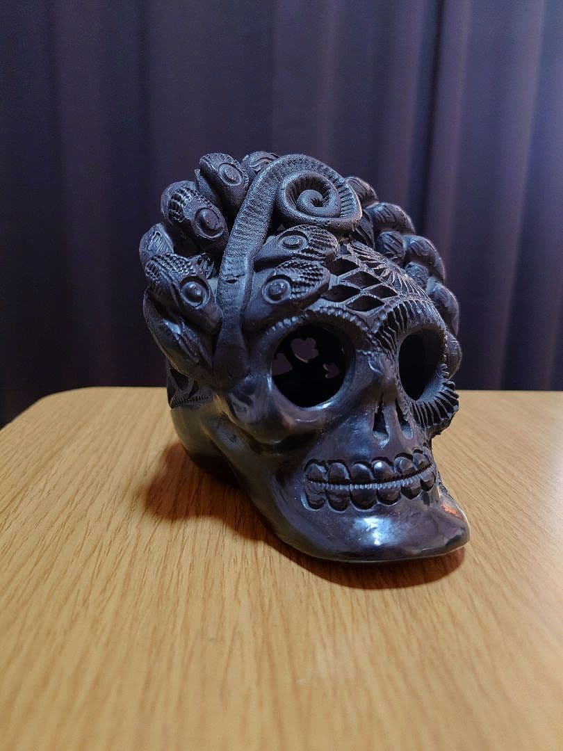 メキシコ雑貨 オアハカ製黒泥頭蓋骨 置物 希少 工芸品