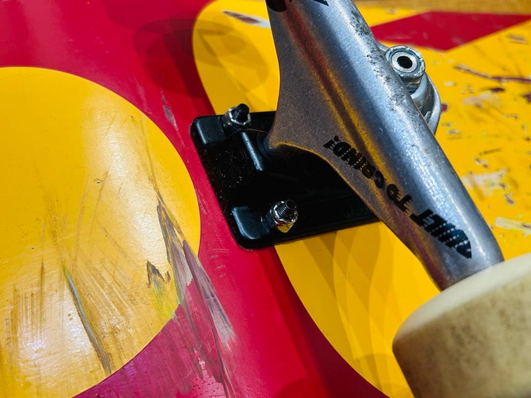 Girl ガール　スケートボード コンプリート　インディペンデントスケボー完成品