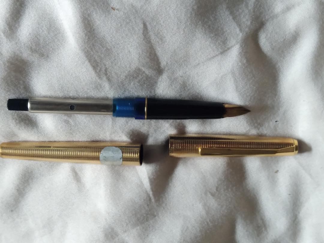 ペリカン　P495 万年筆 金張り　EF