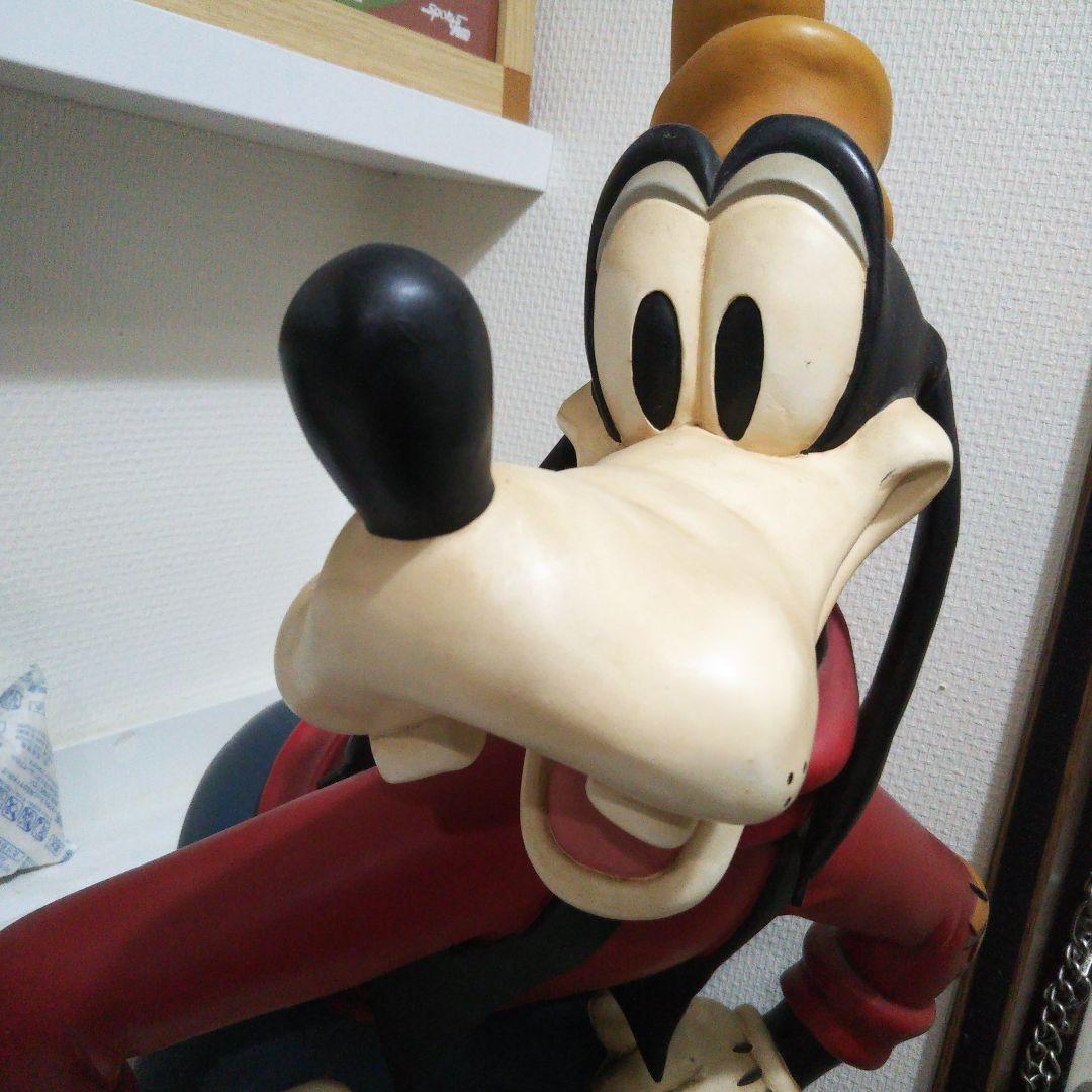 ディズニーストア グーフィー置物