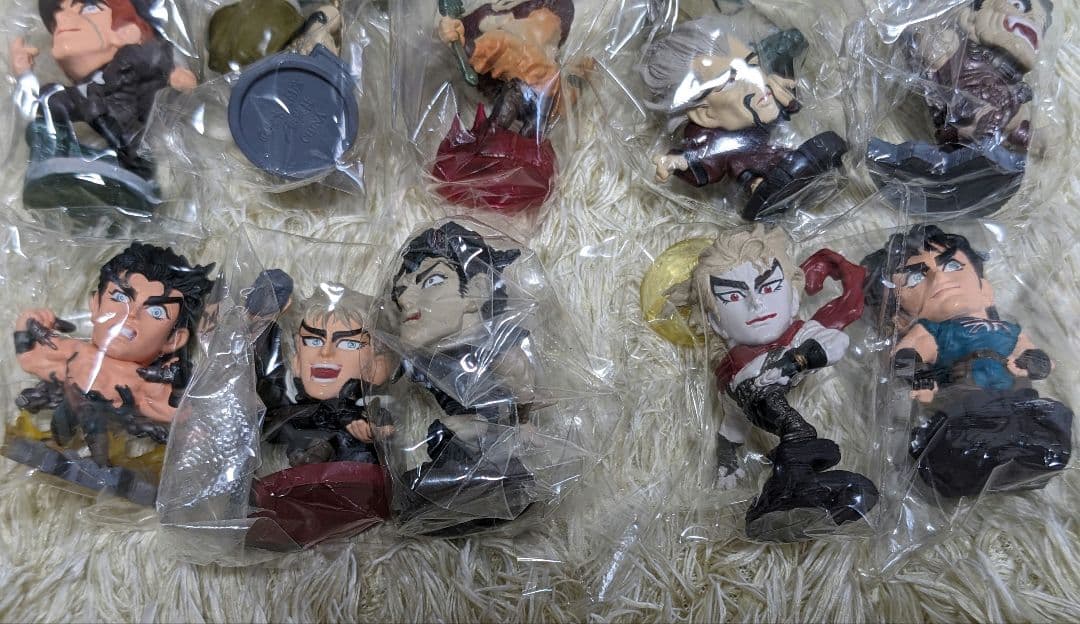 【新品・未開封】キャラヒーローズ　ジョジョの奇妙な冒険　台座+フィギュア