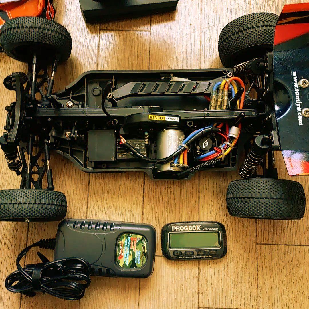 タミヤDURGA DB01、3PVブラシレス17.5Tリポ、単3充電器フルセット