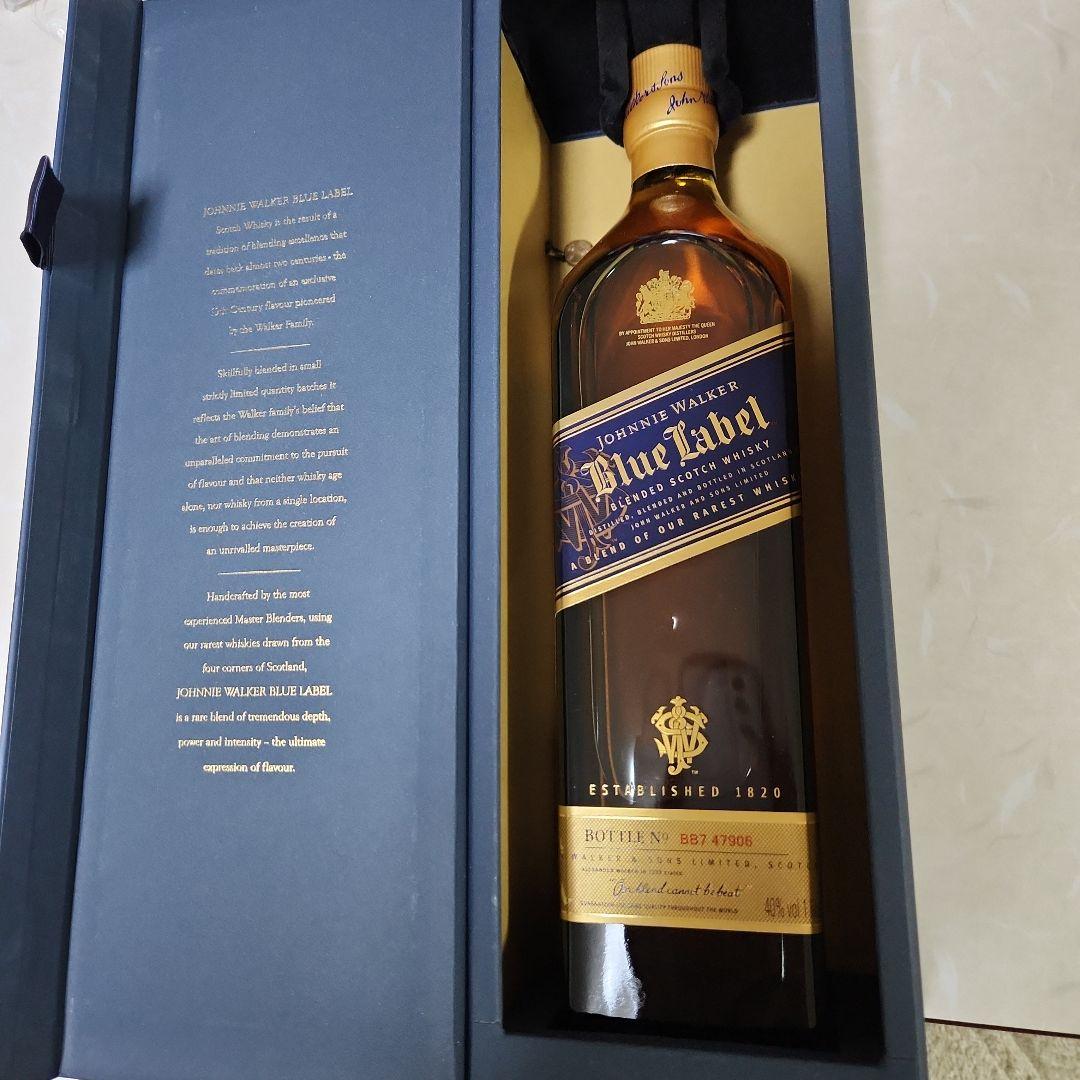 ジョニーウォーカー　ブルーラベル　1000ml