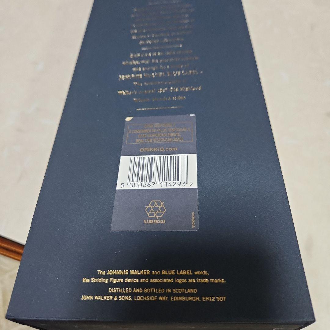 ジョニーウォーカー　ブルーラベル　1000ml