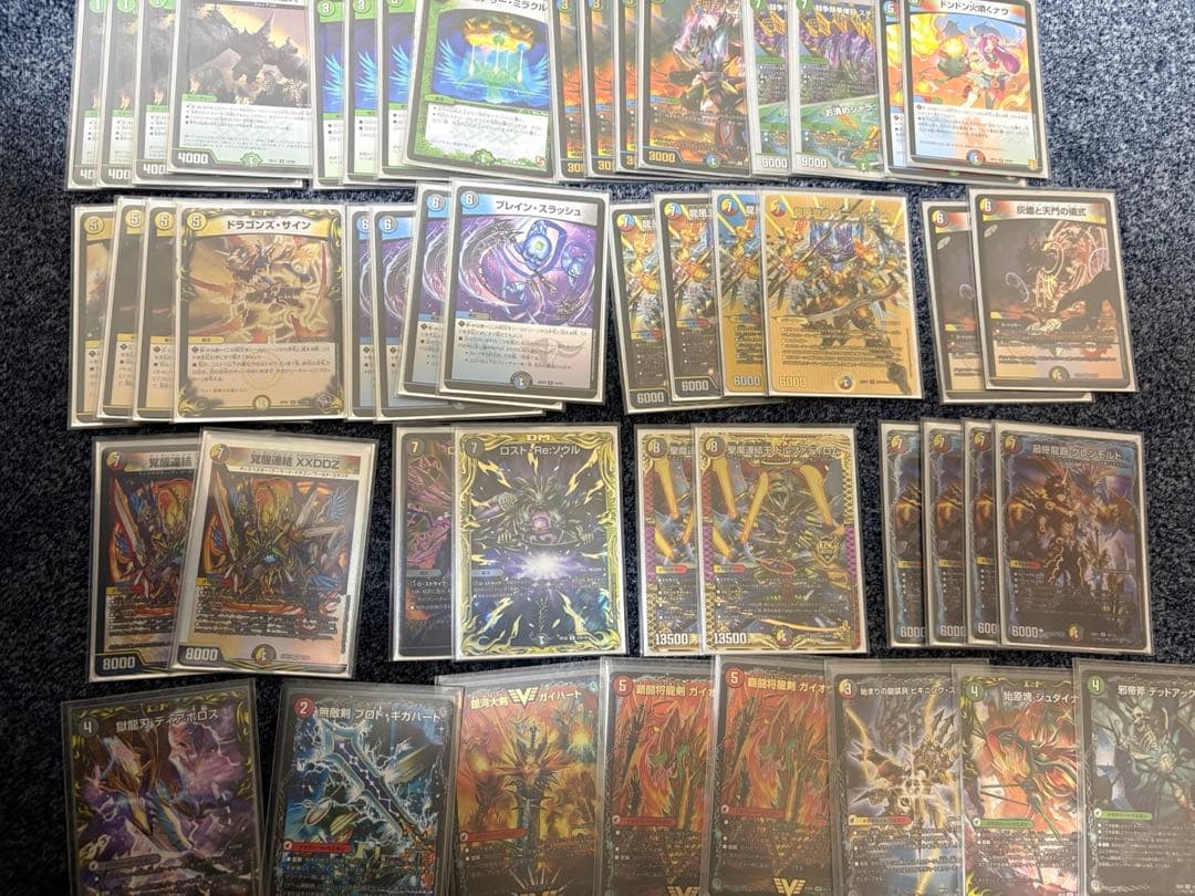 デュエマ　引退品　デッキ5個スリーブ付き その他まとめ売り