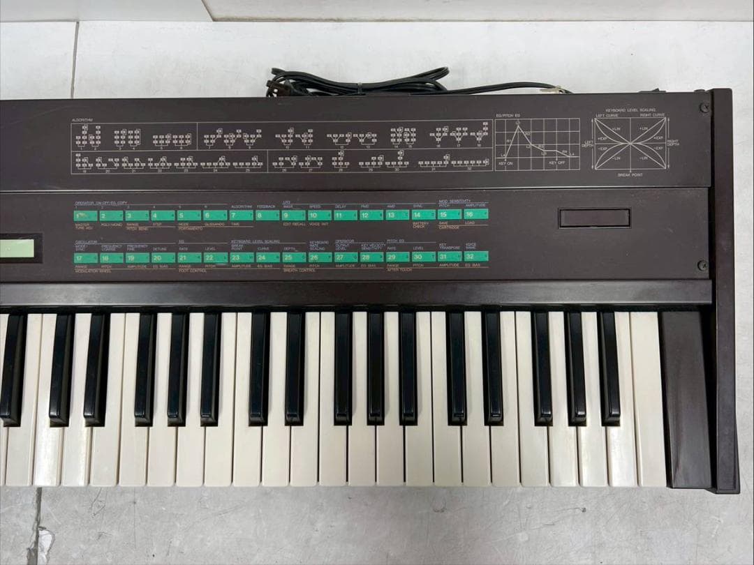 【中古】YAMAHA ヤマハ シンセサイザー DX-7