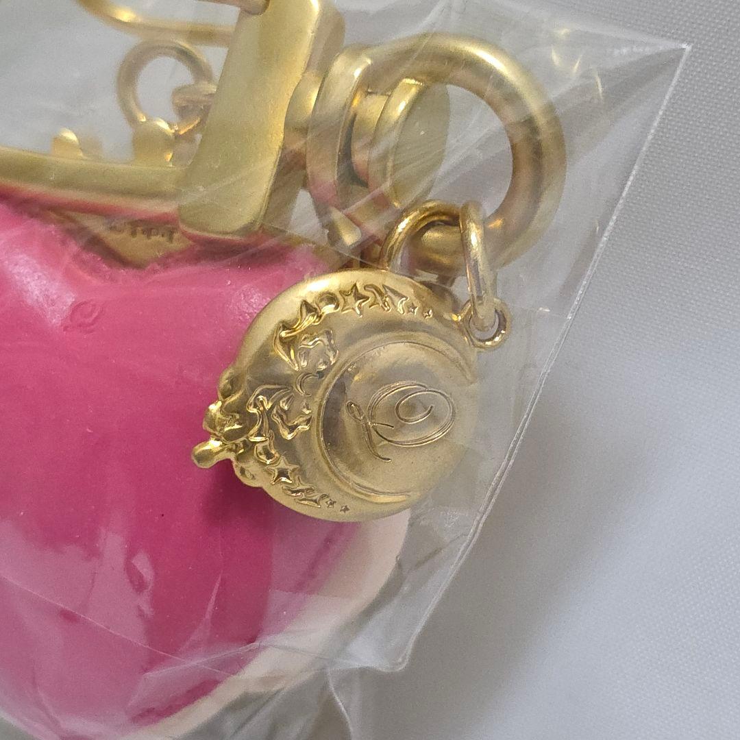 貴重！Q-Pot セーラームーン コズミックハートマカロン キーホルダー