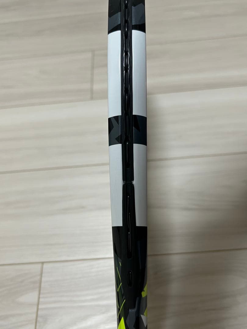 ピュアアエロ（Pure Aero）2022年モデル　G2 硬式用テニスラケット