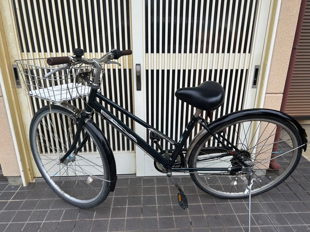 ノーパンクタイヤ　CHACLE シティサイクル 前カゴ付き　27インチ　引き取り