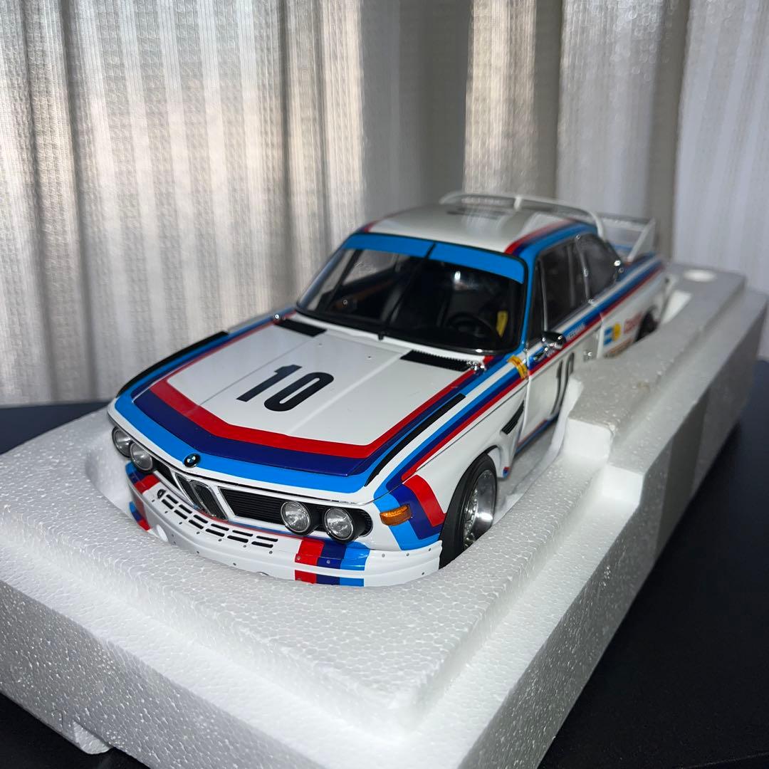 ミニカー AUTOart  3.0 CSL 1:18