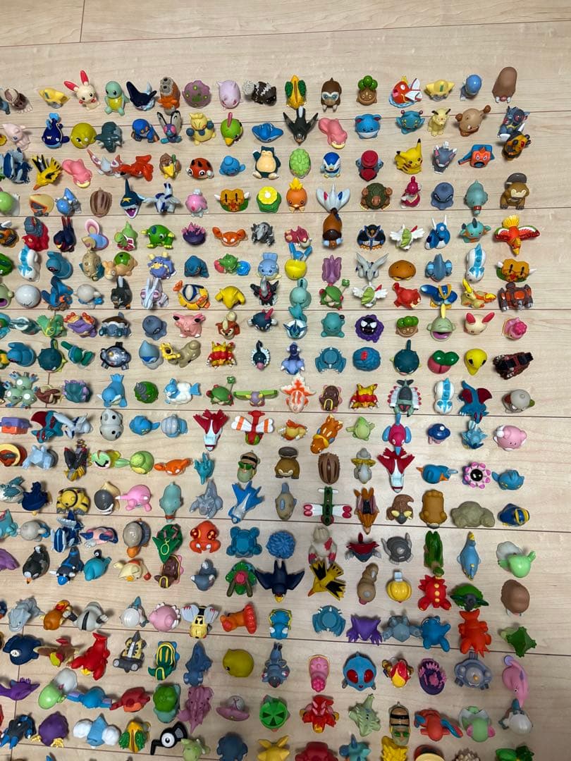 ポケモンキッズ　指人形　フィギュア　まとめ売り 700体