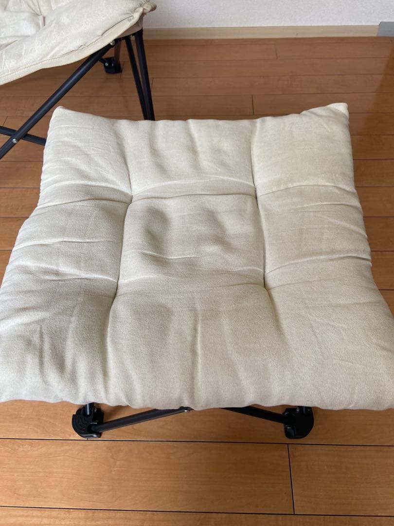 ニトリ　バタフライチェア　折りたたみスツール付き