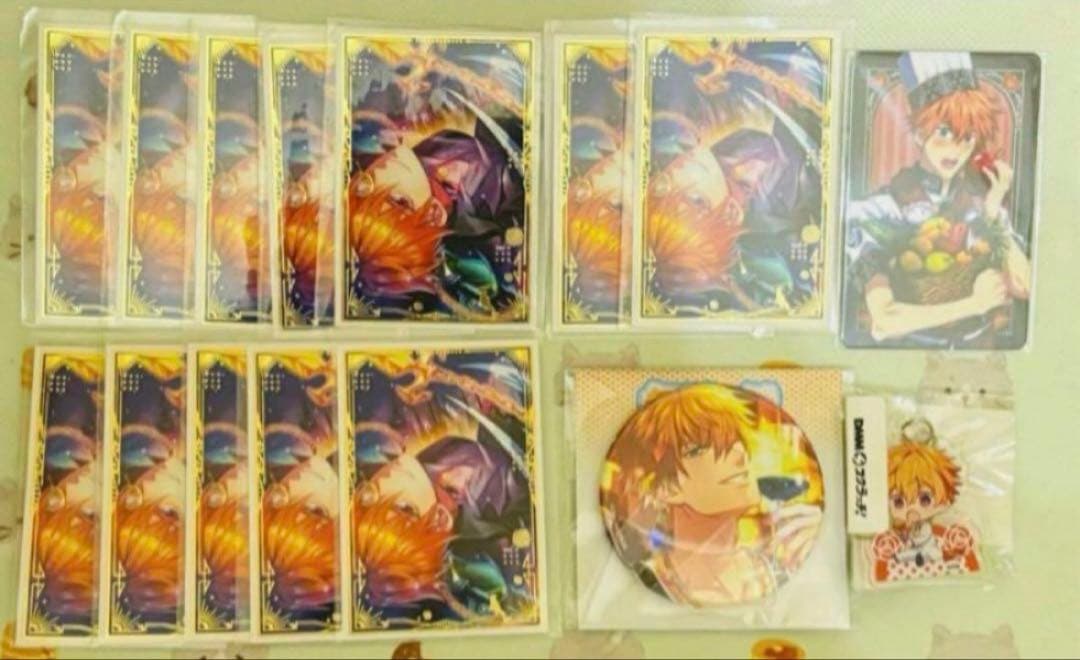 おべいみー　ベール　チェキ12枚　ボイスカード　ホロ缶バッジ　アクキー