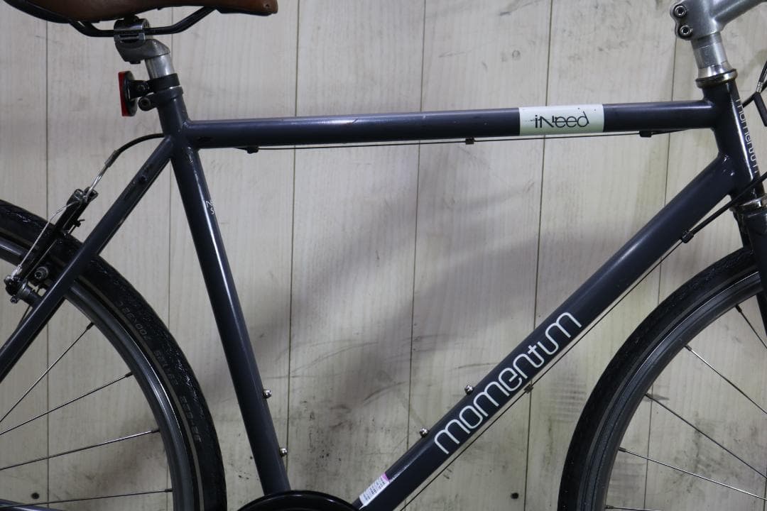 GIANT-MOMENTUM iNEED 700C 7速 520mmクロスバイク