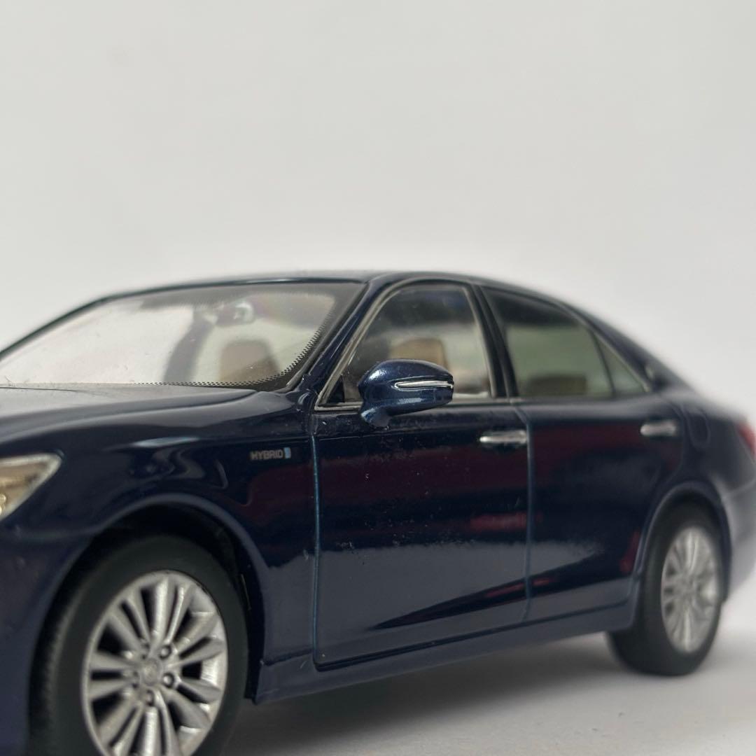 トヨタ クラウンロイヤル　カラーサンプル ダークブルーマイカ 非売品