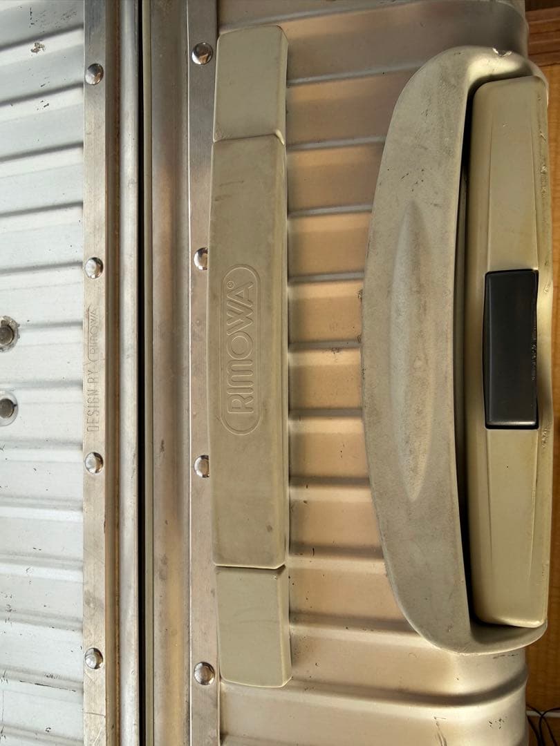 リモワトパーズ104L 四輪　青ロゴ