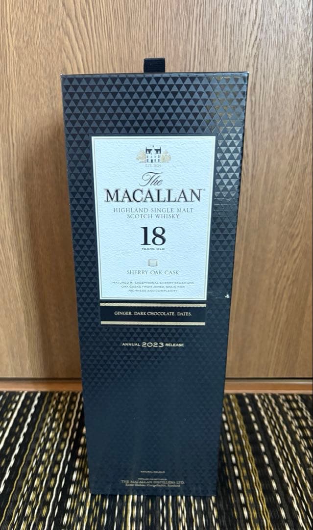 ザ マッカラン 18年シングルモルト シェリー オーク 700ml箱付