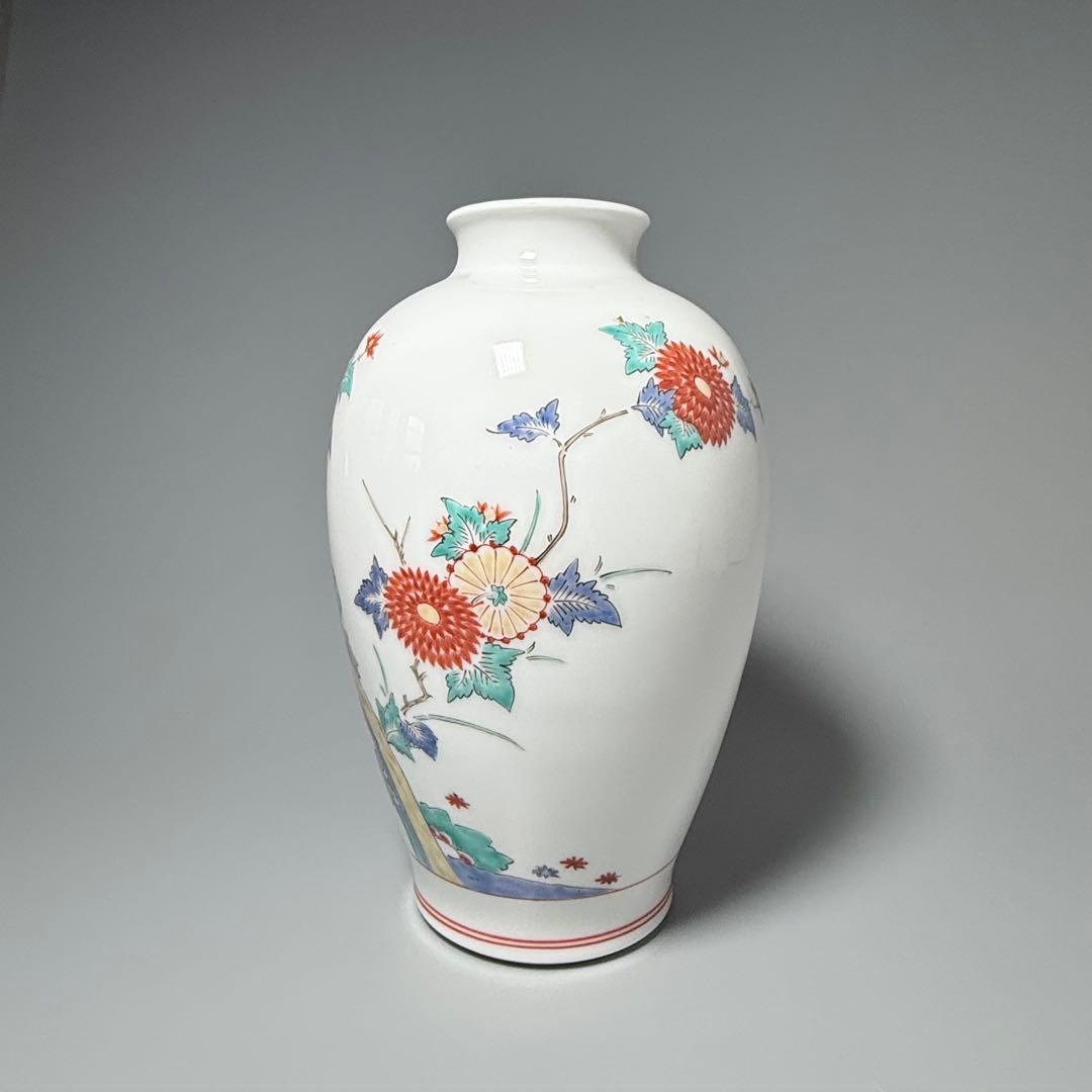 人間国宝　十三代　酒井田柿右衛門　錦　花鳥図花瓶　共箱　高20cm　本物
