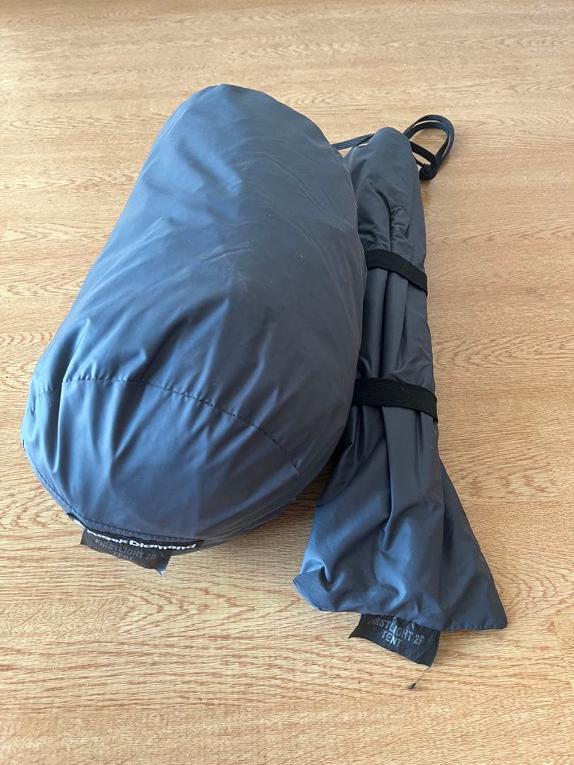  ファーストライト2P 中古　現行モデル