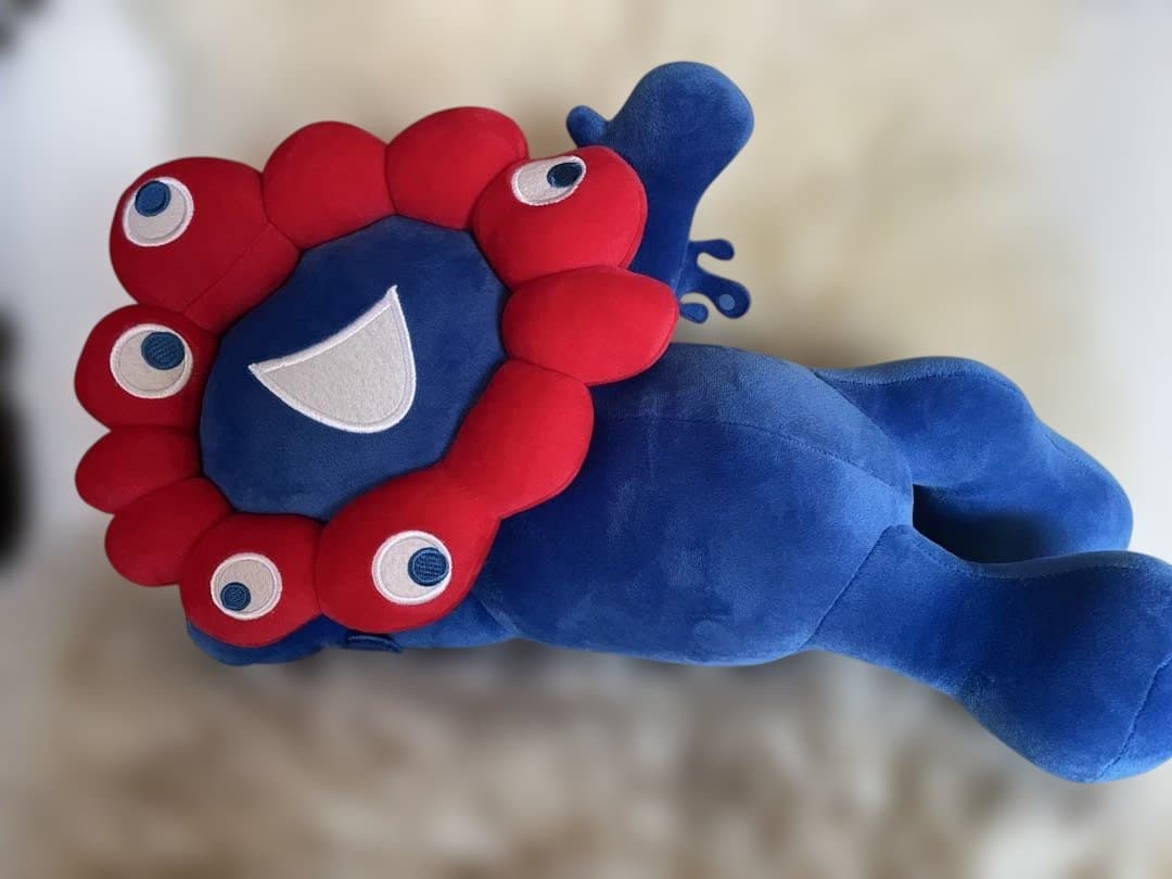 寝そべりぬいぐるみ 「ミャクミャクぬいぐるみくじ」 2等 ＆サーキュラー大