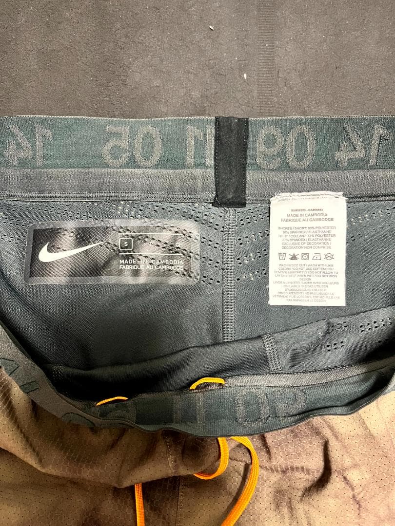 Nike タイダイデザイン ショートパンツ