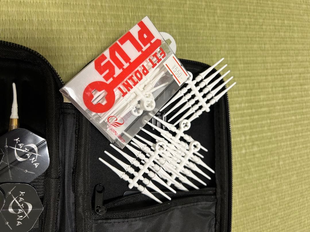 ダーツセット　引退品