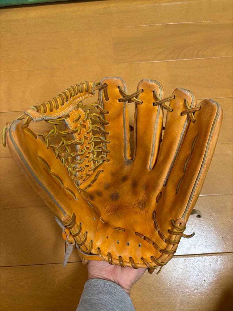 Wilson 軟式グローブ オレンジ