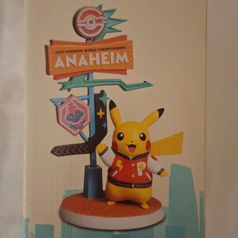 【現地限定】 WCS 2025 アナハイム ピカチュウ フィギュア②