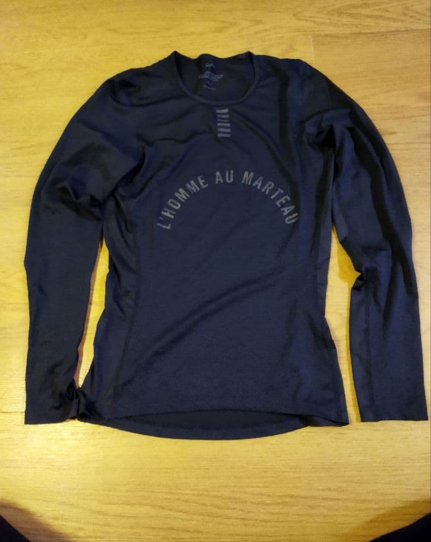 【未使用品】ラファ　プロチームベースレイヤー　②