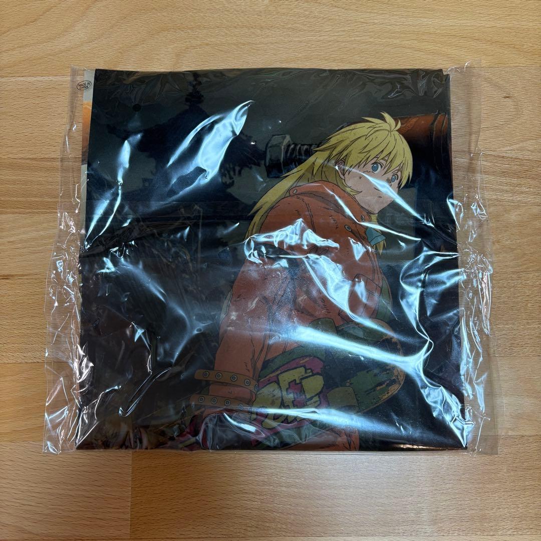 【新品未開封】ドロヘドロ 描き下ろしイラストB2布ポスター